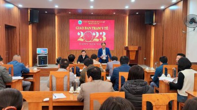 Trung tâm Y tế Can Lộc tổ chức giao ban trạm Y tế các xã, thị trấn đầu năm 2023.