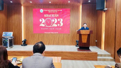 Trung tâm Y tế Can Lộc khai xuân 2023.
