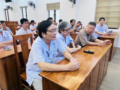 SINH HOẠT CHUYÊN MÔN VÀ BÁO CÁO ĐỀ TÀI KHOA HỌC