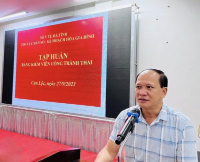 Tập huấn bảng kiểm viên thuốc tránh thai cho đội ngũ cộng tác viên Dân số năm 2023.