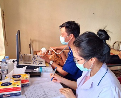 KHÁM SÁNG LỌC UNG THƯ VÚ VÀ U TUYẾN GIÁP CHO NGƯỜI DÂN TRÊN ĐỊA BÀN HUYỆN CAN LỘC