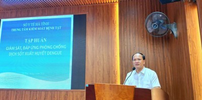 Tập huấn giám sát, đáp ứng phòng chống dịch sốt xuất huyết Dengue.