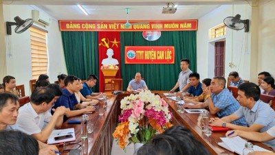 Trung tâm y tế can lộc tổ chức giao ban khối y tế dự phòng - dân số và trưởng trạm y tế các xã, thị trấn đầu tháng 4- 2024.