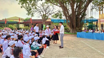 Giao lưu đối thoại về sức khoẻ sinh sản vị thành niên năm 2024